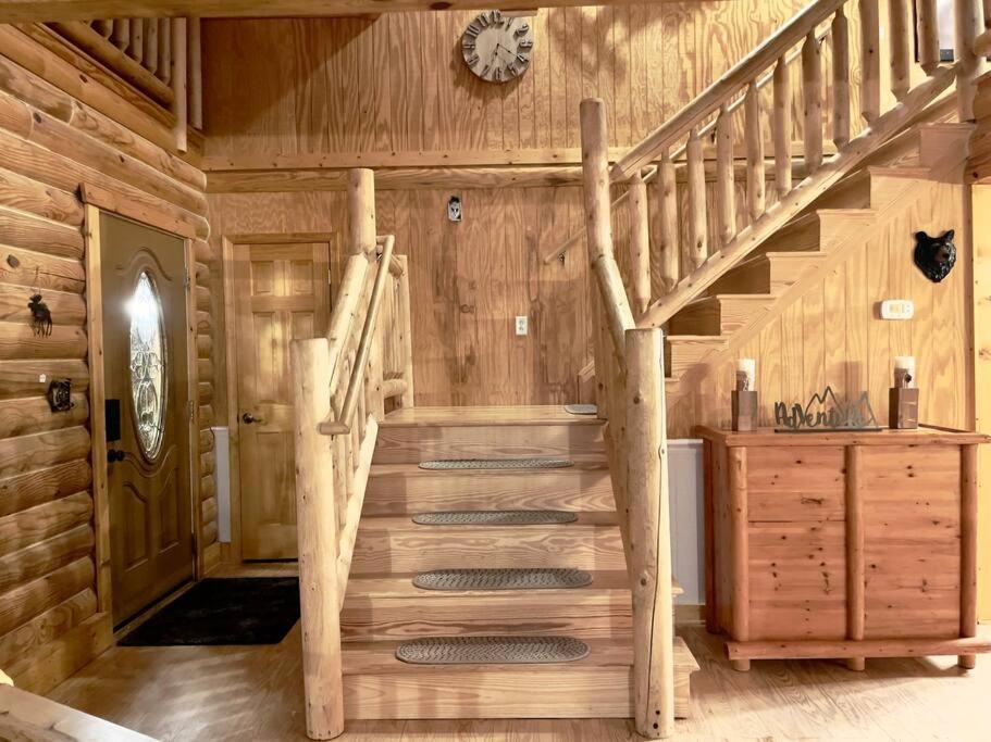 One Of A Kind Rustic Log Cabin Near Bryce Resort - Large Game Room - Fire Pit - Large Deck - Bbq Basye Exterior photo